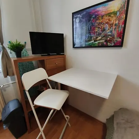 Apartment Petite Urban Oasis Bratislava