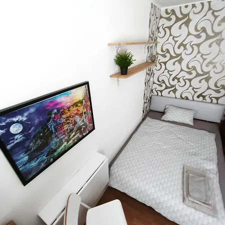 Petite Urban Oasis アパート *