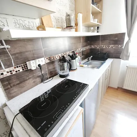 Apartamento Petite Urban Oasis