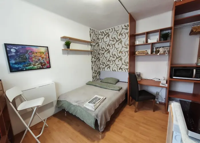 Petite Urban Oasis Apartmán