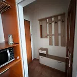 Apartman Petite Urban Oasis