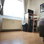 Apartman Petite Urban Oasis *