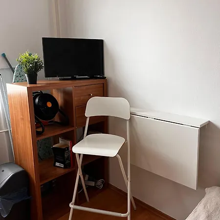 Petite Urban Oasis Apartmán *